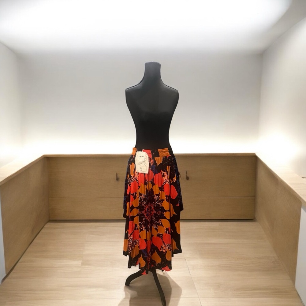 Size 10. Free People Boho Black and Orange Tiered Midi Skirt